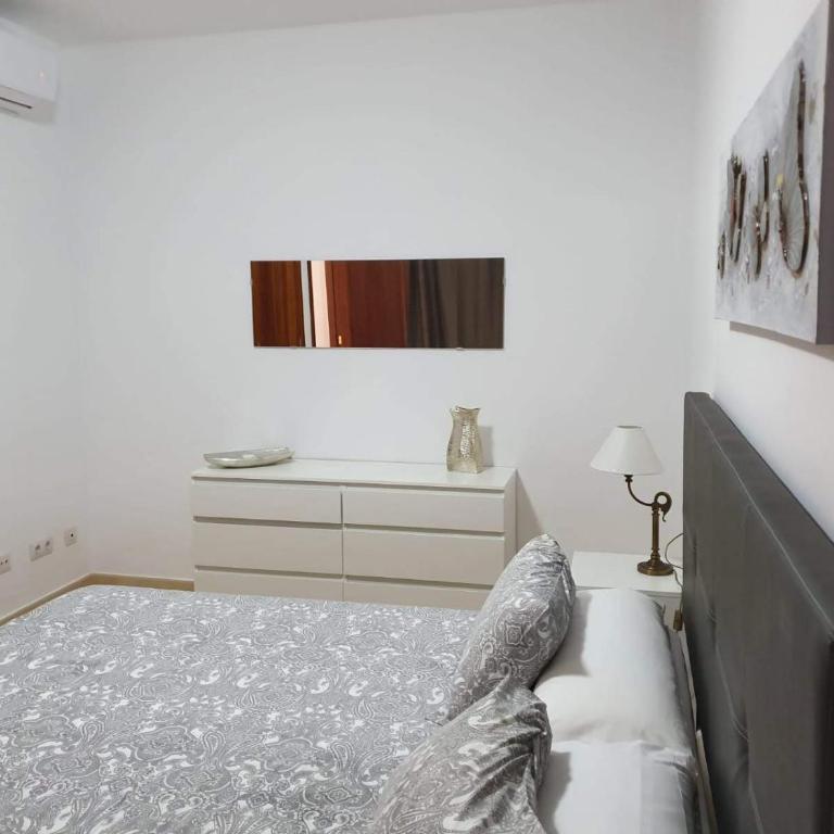 Villa Santana - Three-Bedroom Villa - 8