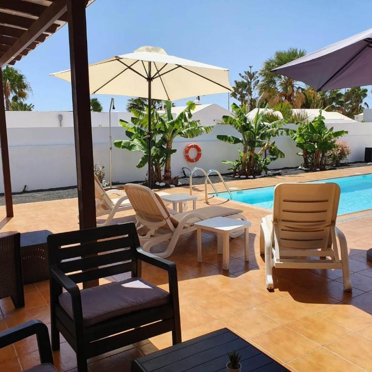 Villa Santana - Three-Bedroom Villa - 15