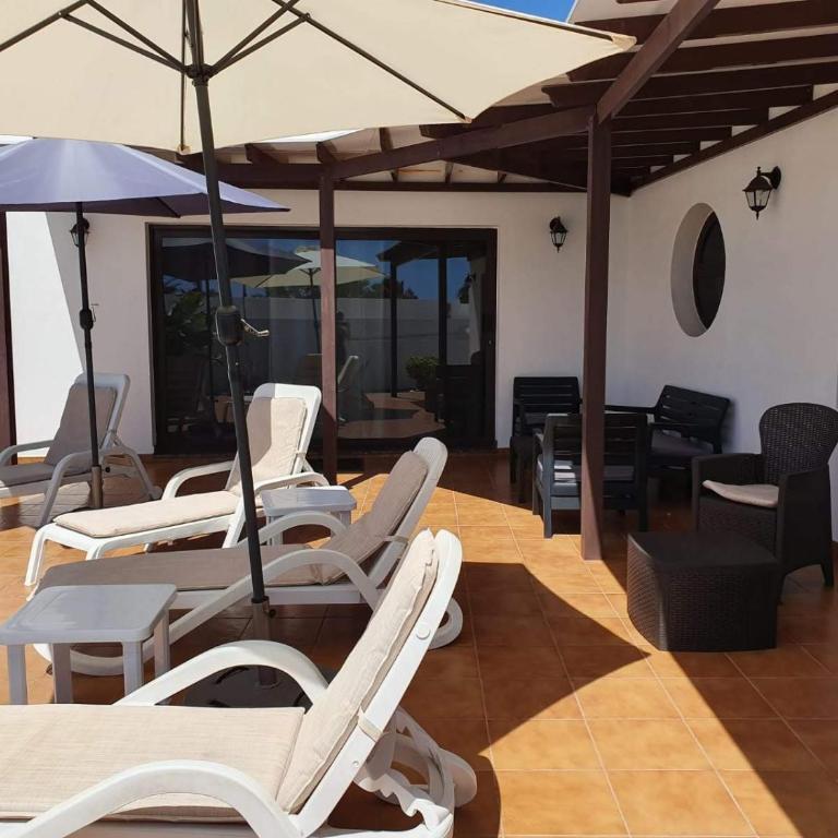 Villa Santana - Three-Bedroom Villa - 16