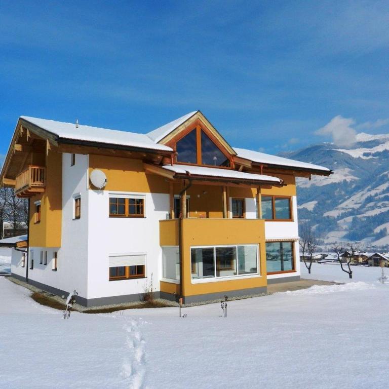 LORA - Apartment mit 3 Schlafzimmern - 1