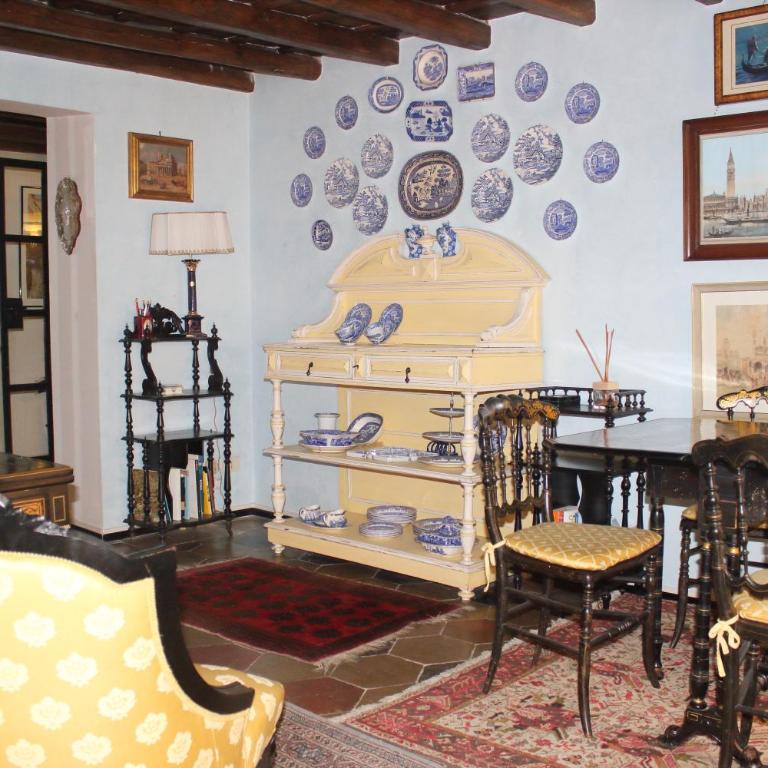 Penelope's House - One-Bedroom Apartment - 3