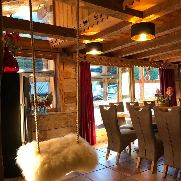 Chalet La Grange à Germaine - Propriétés Mont Amour - Chalet 5 Chambres - 92