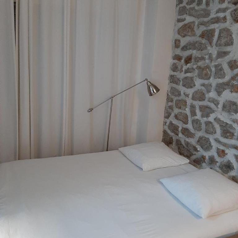 Villa des iris - Chambre Double ou Lits Jumeaux (Rez-de-Chaussée) - 3