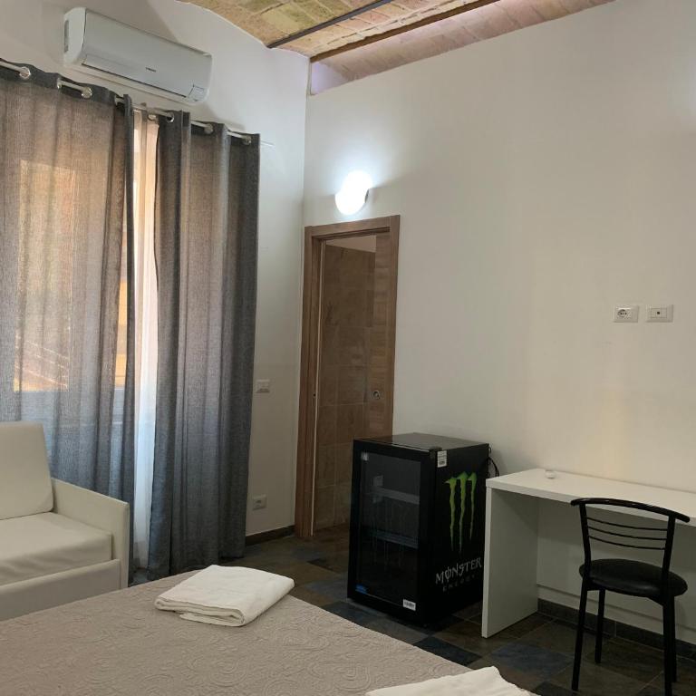 Golden Nice - Deluxe Triple Room - 18