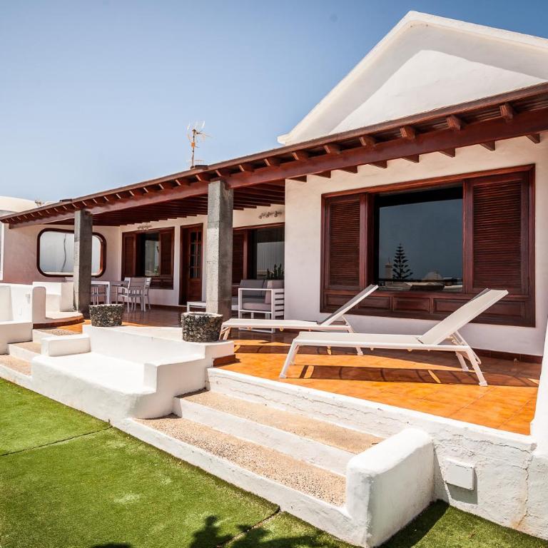 Magnífica Villa al lado del mar - Villa - 2