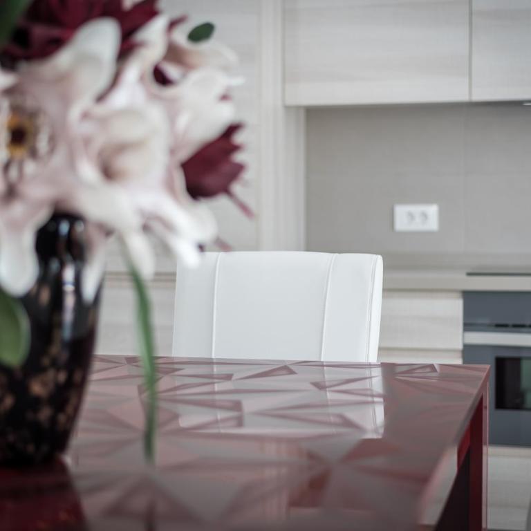 Luxurious 5* VILLA - 300M2 - private HEATED pool - garage - WiFi - Two-Bedroom Villa - 10