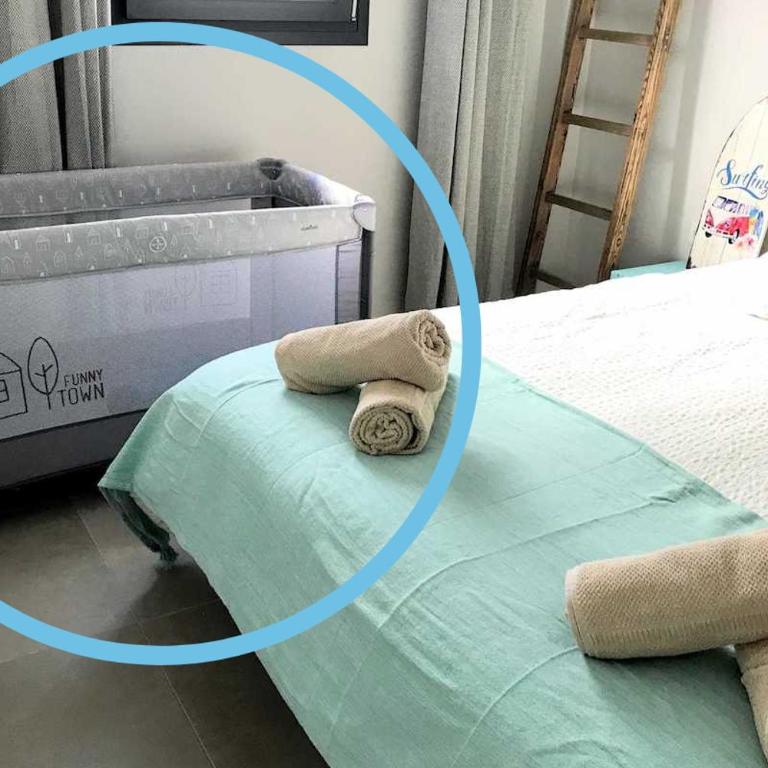 Malaga Beach House, 2 city bikes, 2 children's bikes, WiFi, BIG terrace, BBQ, Family, Childfriendly - Two-Bedroom House - 41