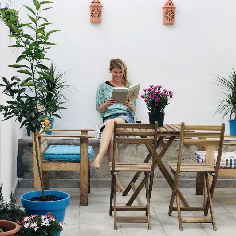 Malaga Beach House, 2 city bikes, 2 children's bikes, WiFi, BIG terrace, BBQ, Family, Childfriendly - Two-Bedroom House - 4