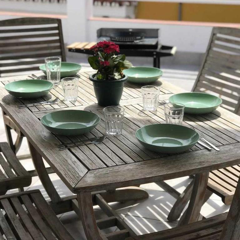 Malaga Beach House, 2 city bikes, 2 children's bikes, WiFi, BIG terrace, BBQ, Family, Childfriendly - Two-Bedroom House - 38