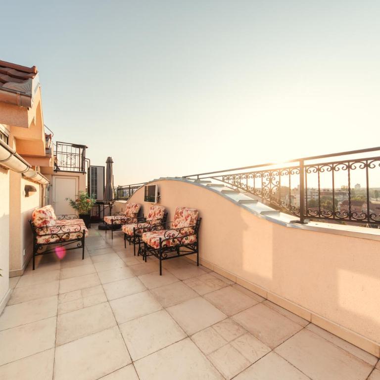 New and Nice apartments - Penthouse Apartment - 10