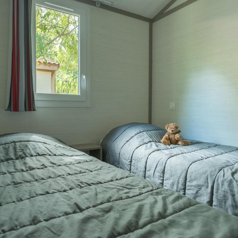 Camping Le Méditerranée Argelès - Domaine piétonnier - Chalet Prestige (4 Adultes) - 6