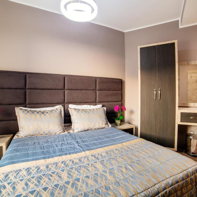 Hotel Princess & Spa - Dvokrevetna Soba sa Bračnim Krevetom i Pogledom na Bazen - 15