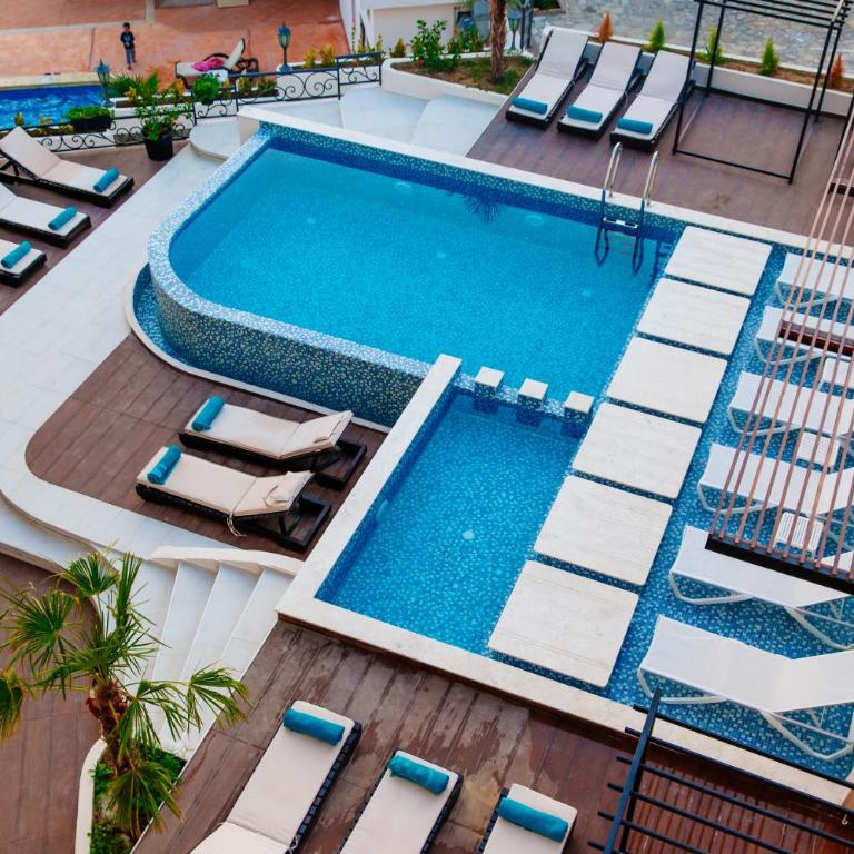 Hotel Princess & Spa - Dvokrevetna Soba sa Bračnim Krevetom i Pogledom na Bazen - 11