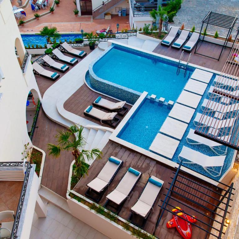 Hotel Princess & Spa - Dvokrevetna Soba sa Bračnim Krevetom i Pogledom na Bazen - 20