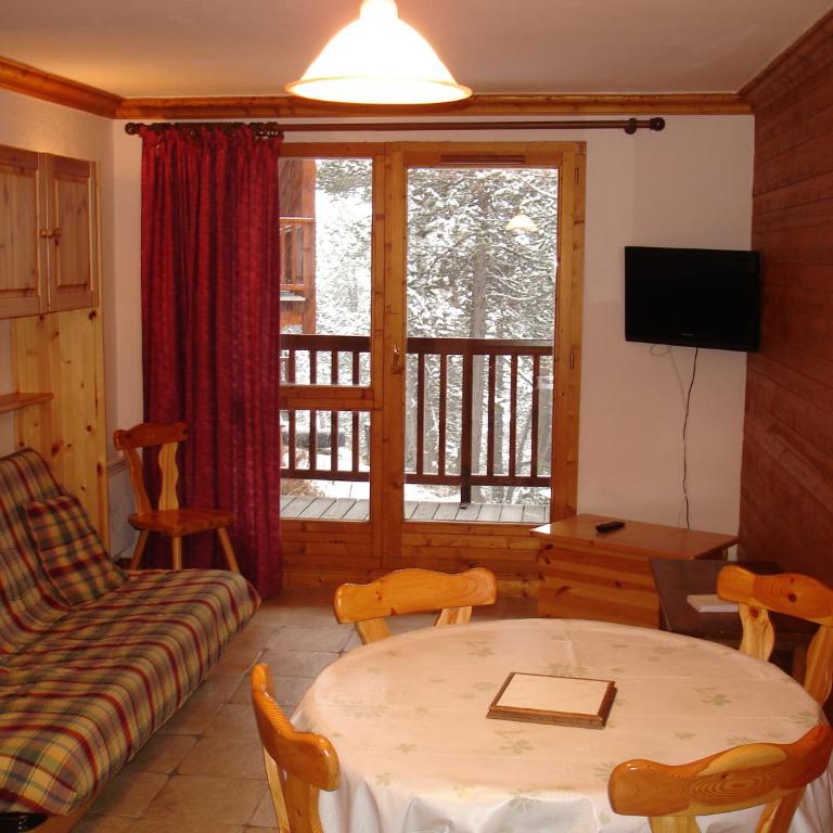 CHALET DANS LA NEIGE EDELWEISS ARCs 2000 - Appartement 2 Chambres - 3