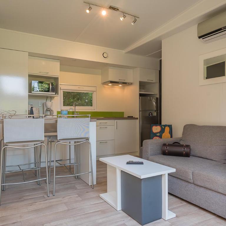 Camping Le Méditerranée Argelès - Domaine piétonnier - Mobile Home Privilège (4 Adultes) - 8