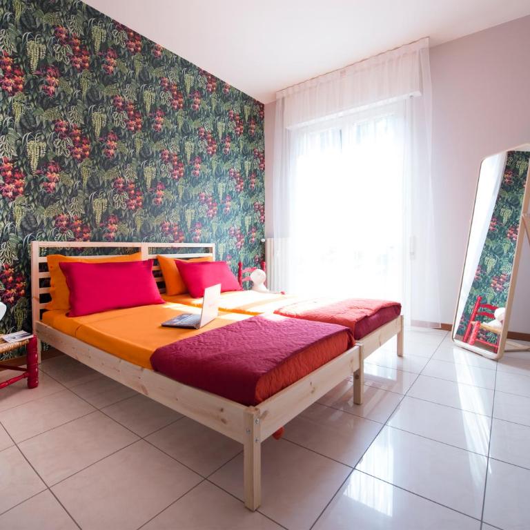 BOTANIKA - Three-Bedroom Apartment - 25