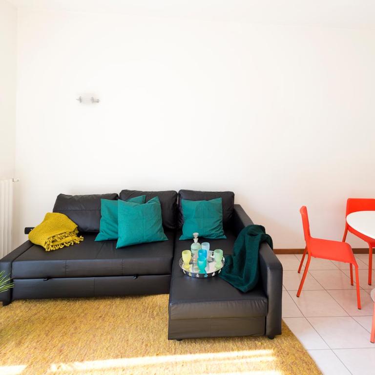 BOTANIKA - Three-Bedroom Apartment - 12