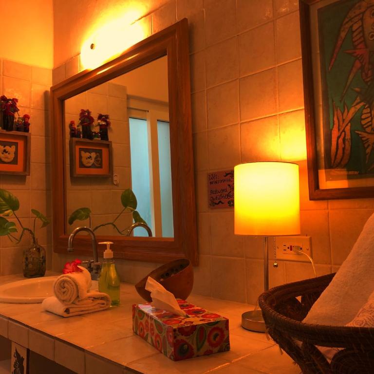 Casa Kin33 - Triple Room with Garden View - 8