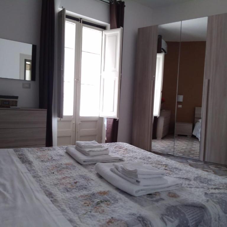 Una Scala Dal Centro - Appartamento con 2 Camere da Letto - 17