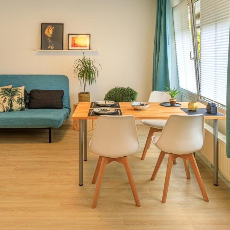 Apartments near Residence - parking space - Apartment for 4 to 5 people - 1