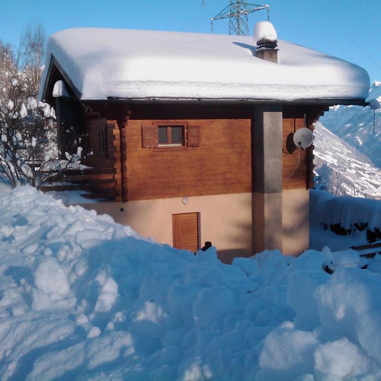 Chalet Lé Fèrtin - Three-Bedroom Chalet - 1