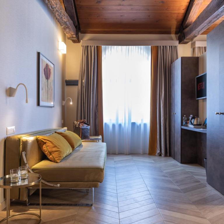 NEMAN Maison Experience I Pantheon - Family Suite - 12