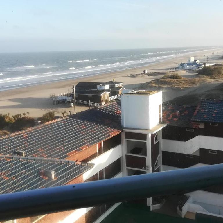 Departamento Villa Gesell Sur Sobre Playa y 140 Vista al Mar - Apartment with Sea View - 4