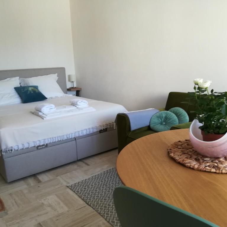 Studio calme et très lumineux, au pied de notre Dame de la Garde - Appartement 1 Chambre - 6
