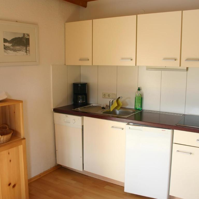 Tiefhof - Apartment mit 2 Schlafzimmern und Balkon - 11