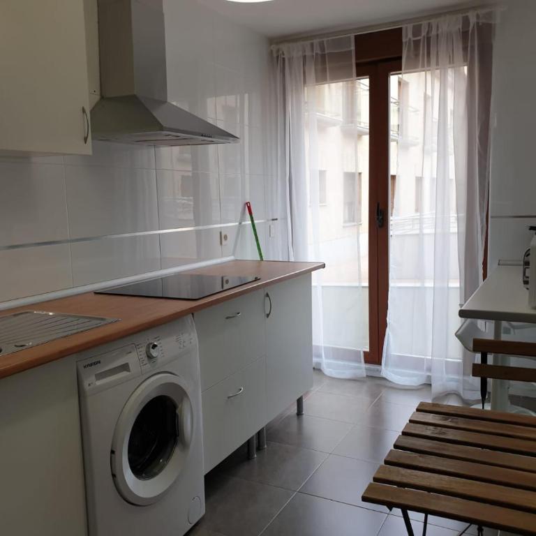 Apartamento Turistico Puente Romano P3 BAJO - B - Apartamento con ducha - 10