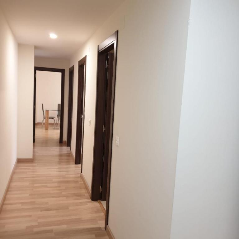 Apartamento Turistico Puente Romano P3 BAJO - B - Apartamento con ducha - 11