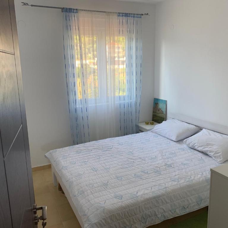 Tamaris House Apartment 16 - Two-Bedroom Apartment - 8