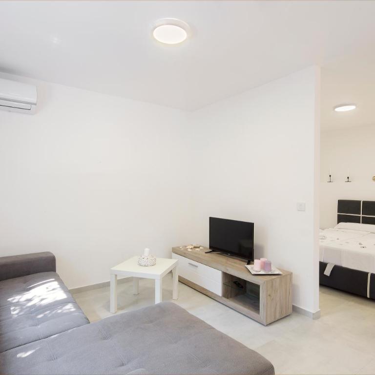 Luna apartment - One-Bedroom Apartment - 3