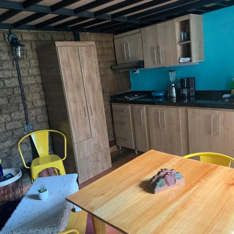 Moonshine Boutique Hostal - Estudio Superior - 13