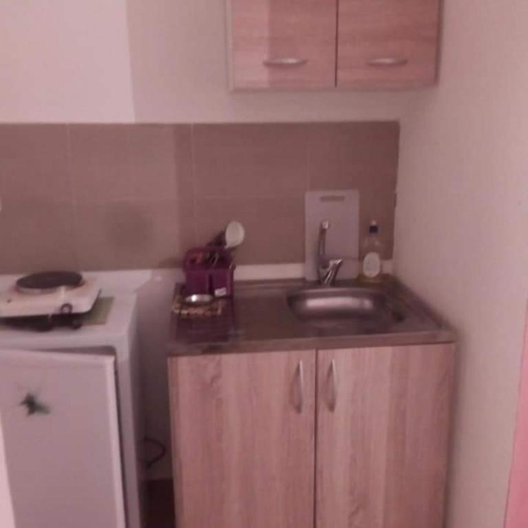 Apartmani Holiday Sutomore - Apartman sa 1 Spavaćom Sobom - 2