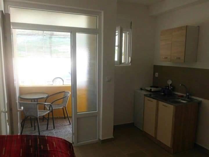 Apartmani Holiday Sutomore - Apartman sa 1 Spavaćom Sobom - 2