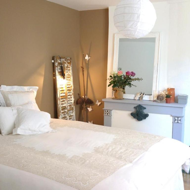 -Parking privé -La BATISSE -Logement de Charme -La Clef de Honfleur - Appartement Deluxe - 26