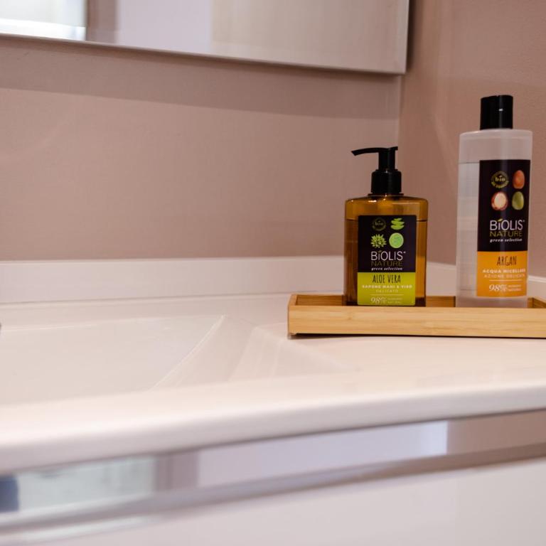 Re Vittorio - Camera Matrimoniale con Bagno Privato - 5