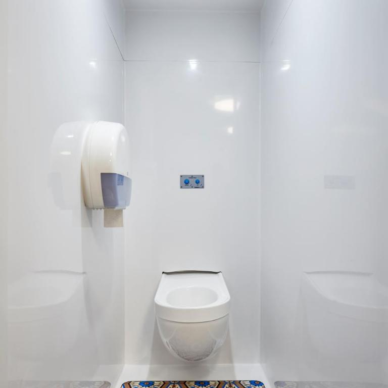 hotelF1 Marseille EST - Chambre Lits Jumeaux avec Salle de Bains Commune - 6