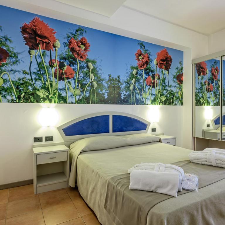 Hotel Antares - Camera Matrimoniale/Doppia con Letti Singoli con Vista Mare Parziale - 11