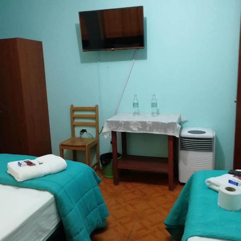 Hotel Nuevo Amanecer - Twin Room - 2