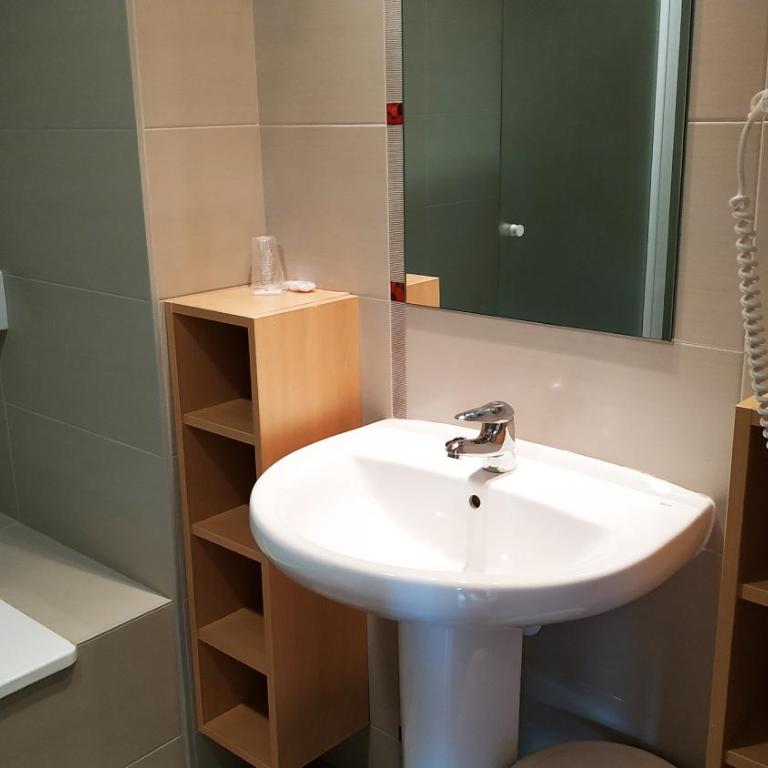 Alcocebre Suites Hotel - Habitación Doble Superior - 1 o 2 camas - 6