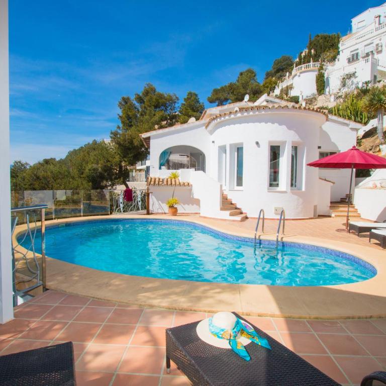 Casa Infinidad - Three-Bedroom Villa - 8