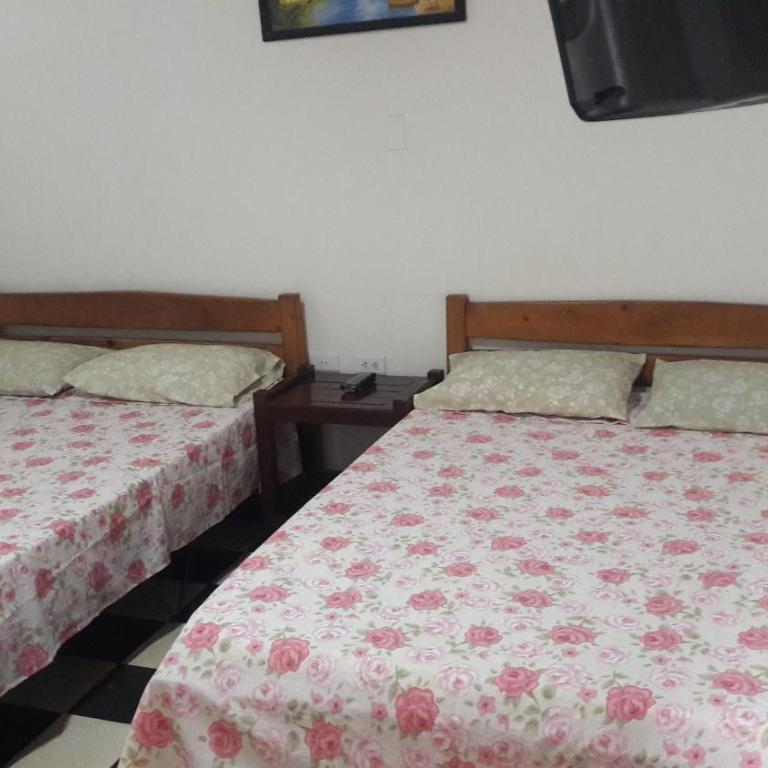 Hospedaje Santa Bárbara - Habitación Doble - 2 camas - 3