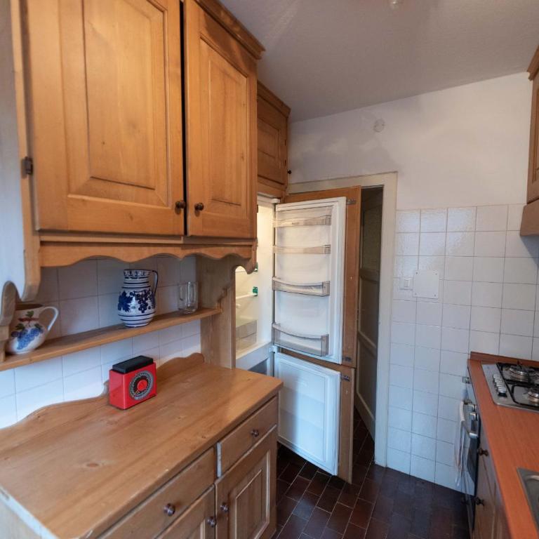 Casa Faloria - Appartamento con Balcone - 11