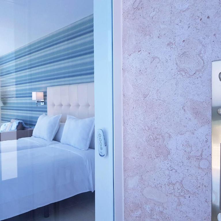Hotel Boutique TAO Caleta Mar - Suite Deluxe con vistas al mar - 11