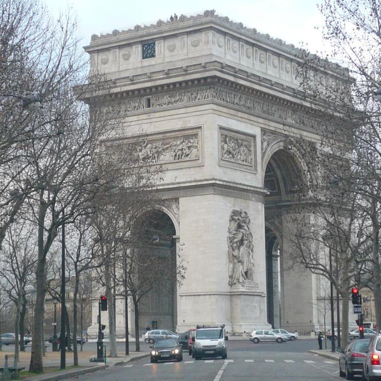 Two-Bedroom Apartment Champs-Elysées - Appartement 2 Chambres - 22