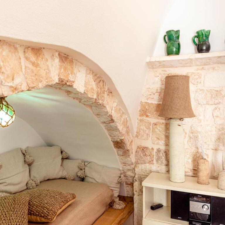 Alesia luxury suite Ostuni - Camera Tripla con Bagno - 9