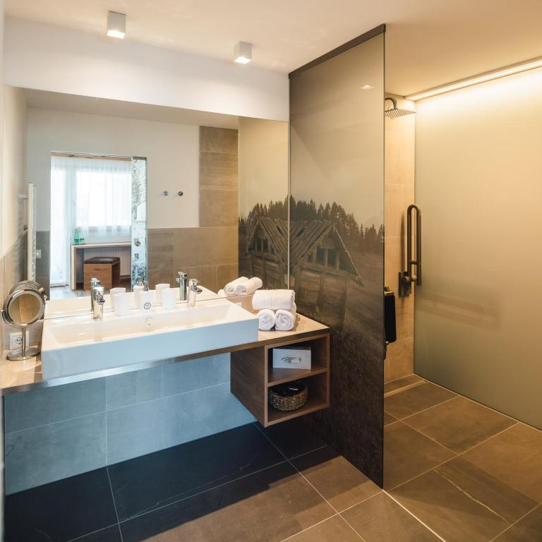 Hotel Post - Doppelzimmer - barrierefrei - 10